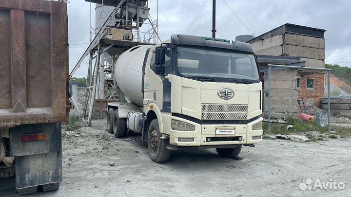 Автобетоносмеситель CIMC ZJV5255GJBLYCA1, 2011