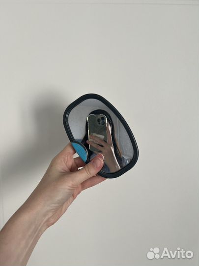 Зеркало для контроля малыша в машине