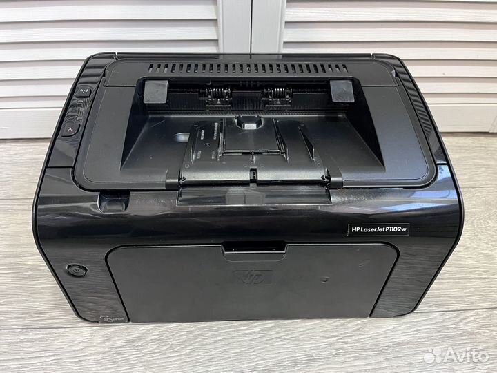 Hp laserjet 1102W принтер с Wi-Fi