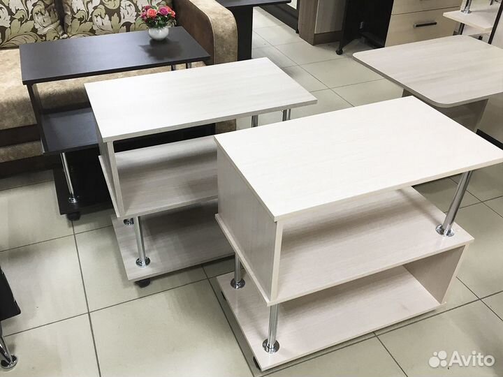 Стол журнальный на Греческой 88А