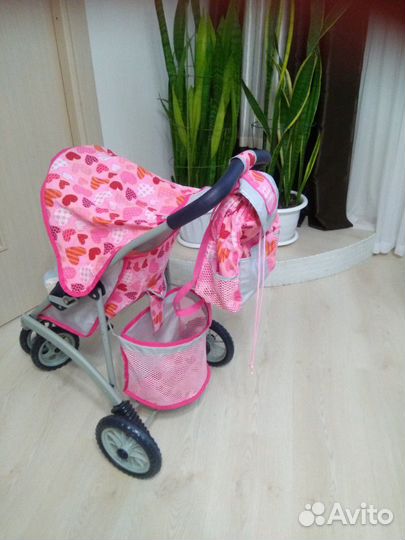 Коляска для кукол