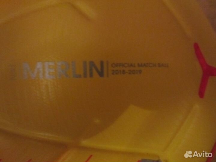 Новый футбольный мяч Nike Merlin Премьер-Лиги