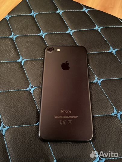 iPhone 7, 32 ГБ