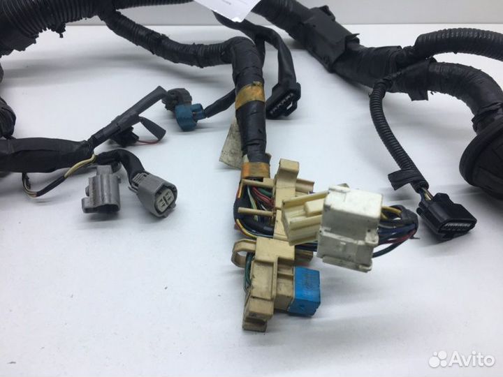 Проводка двигателя Toyota Isis ANM10G 1azfse