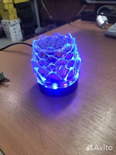 Портативная колонка