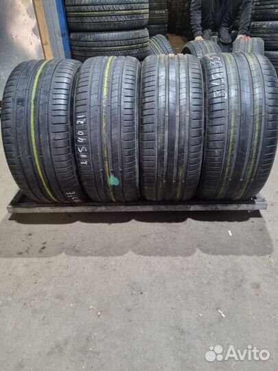 Pirelli P Zero 275/40 R21 и 315/35 R21