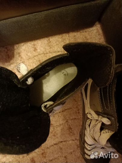 Коньки хоккейные 41 размер ссм