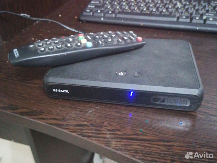 Ресивер триколор - GS B623L