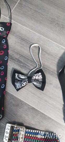 Галстуки, бабочка, подтяжки, ремни на мальчика