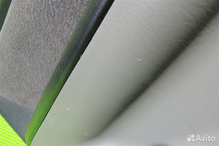 Обшивка двери задняя левая Toyota Caldina AT211