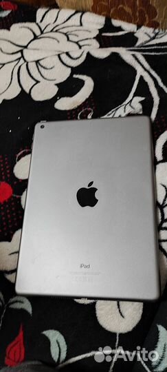Планшет apple iPad 6