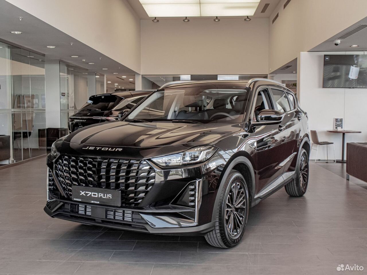 Jetour X70 Plus 1.6 AMT, 2026