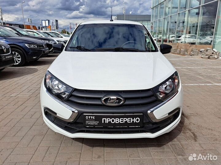 LADA Granta 1.6 МТ, 2021, 32 611 км
