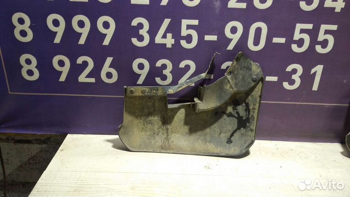 Брызговик задний левый Форд Транзит 2014-2021