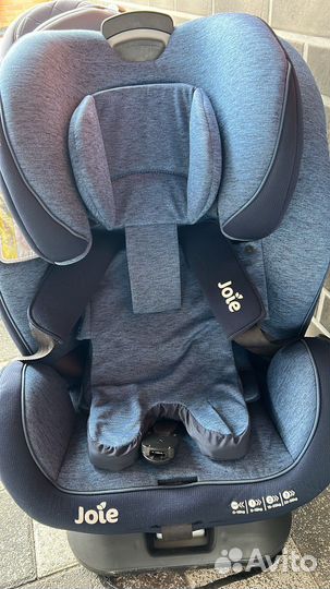 Детское кресло от года до 7 лет Joie