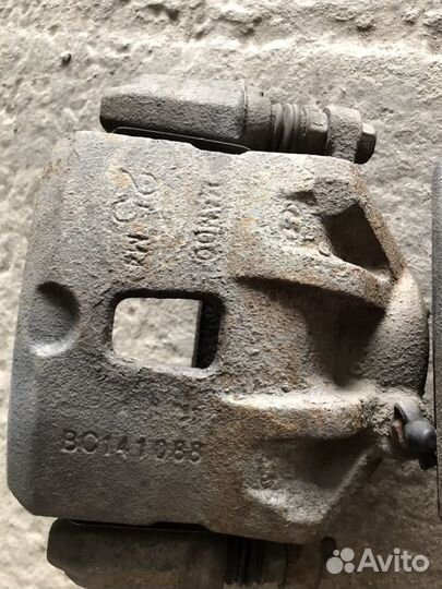 Тормозные суппорта KIA Magentis