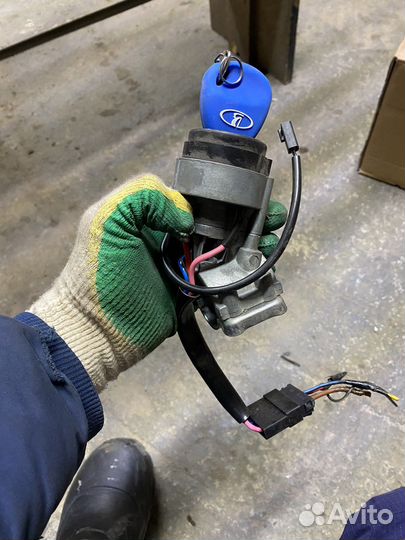 Замок зажигания priora kalina