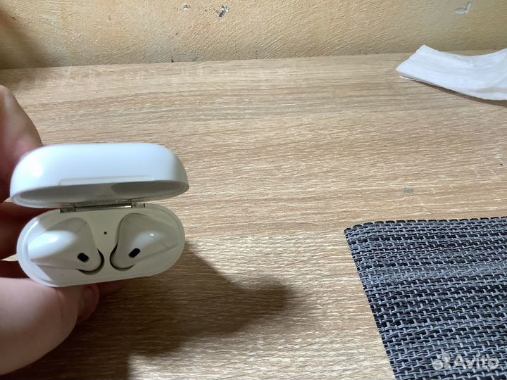Беспроводные наушники apple airpods оригинал бу