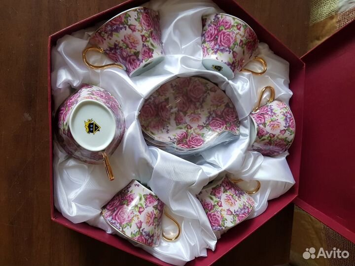 Чайный сервиз на 6 персон