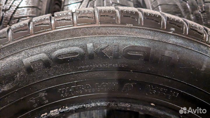 Nokian Tyres Hakkapeliitta R 215/65 R16