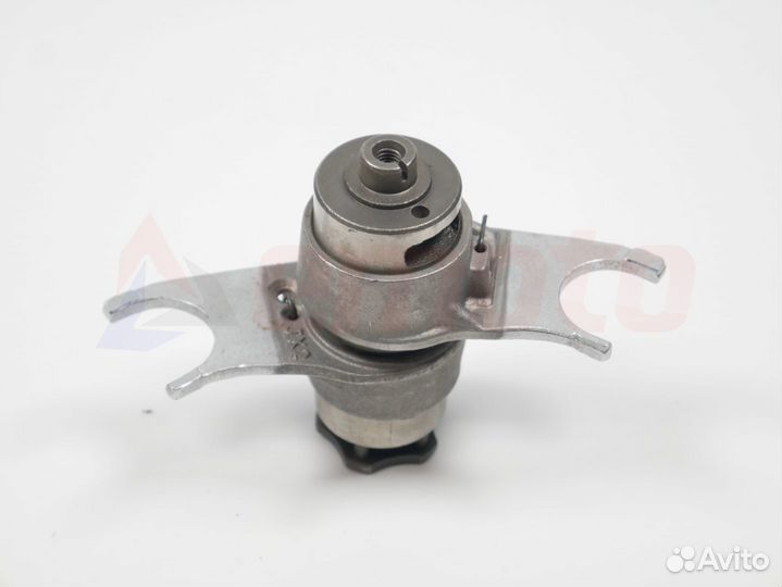 Вал переключения передач (червячный, с вилками) 13