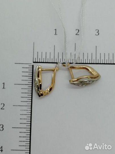 Золотые серьги с фианитом