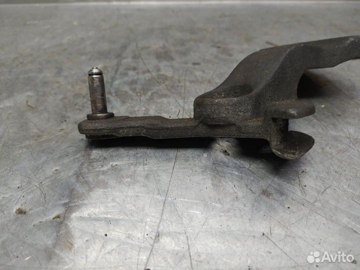 Рычаг переключения передач Volkswagen Golf Vi