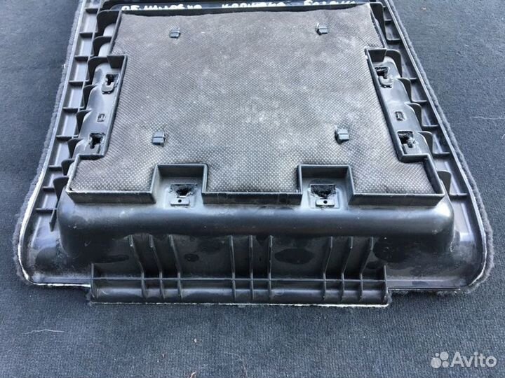 Облицовка багажника левая Bmw X5 F15 F85