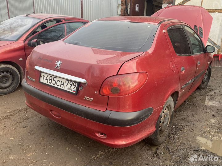 Peugeot 206 в разбор