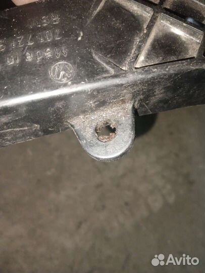 Педаль сцепления Transporter t4