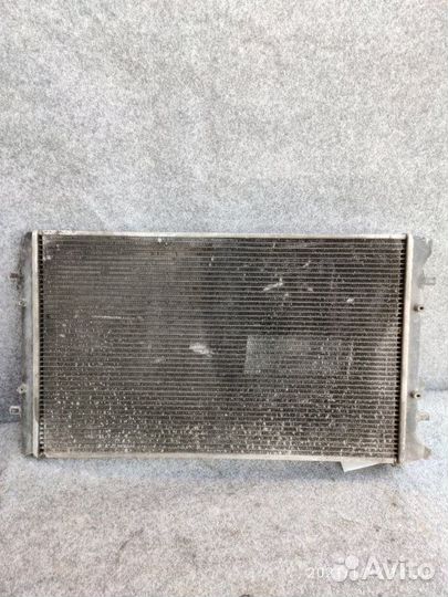 Радиатор передний Audi Tt 1.8 2008