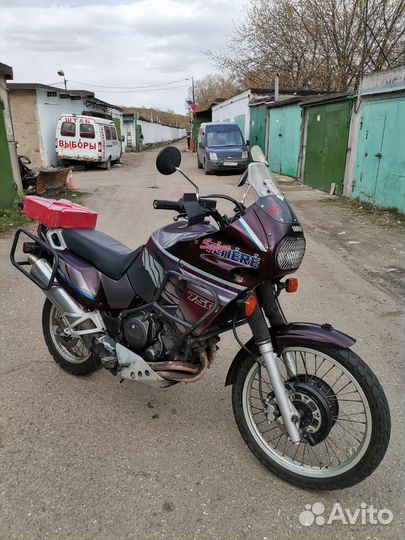 Yamaha XTZ750