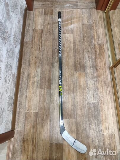 Клюшка хоккейная