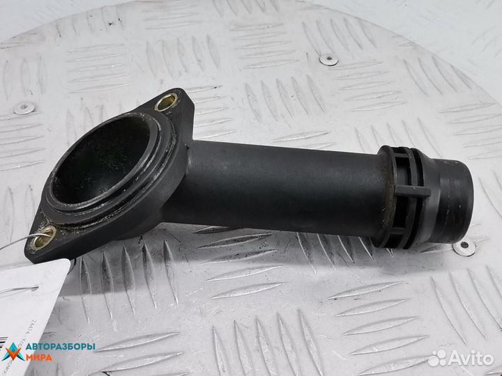 Корпус термостата Audi A4 B5 1998 06B121121L