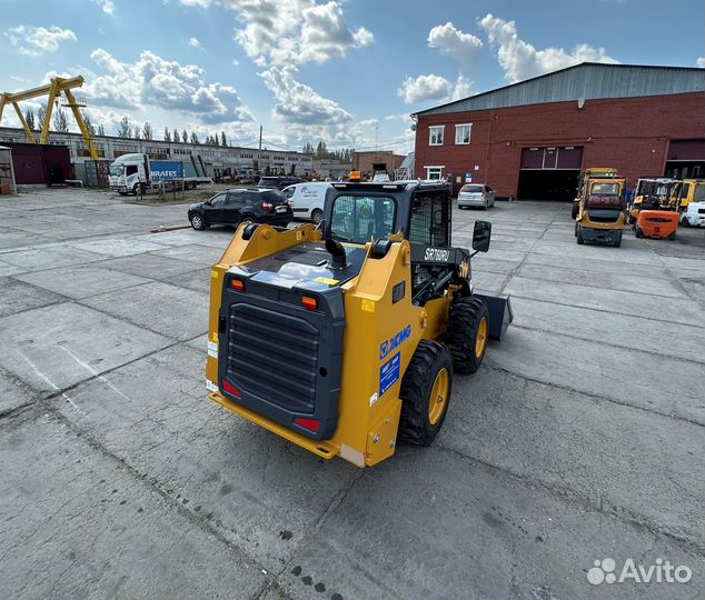 Мини-погрузчик XCMG SR760RU, 2023