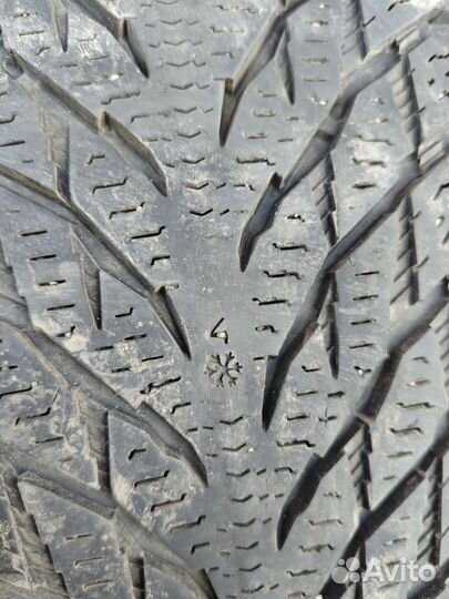 Nokian Tyres Hakkapeliitta R3 SUV 235/65 R17