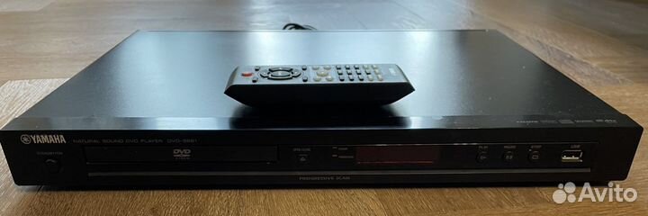 DVD плеер Yamaha DVD-S661