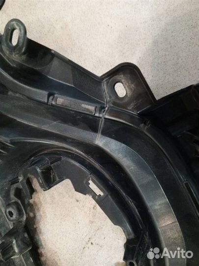 Решетка радиатора Toyota Camry XV70 2017