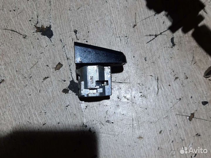 Замок зажигания Opel astra j