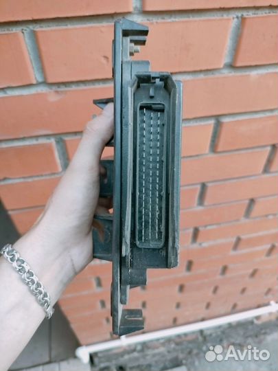 Мозги ваз 2110-1411066