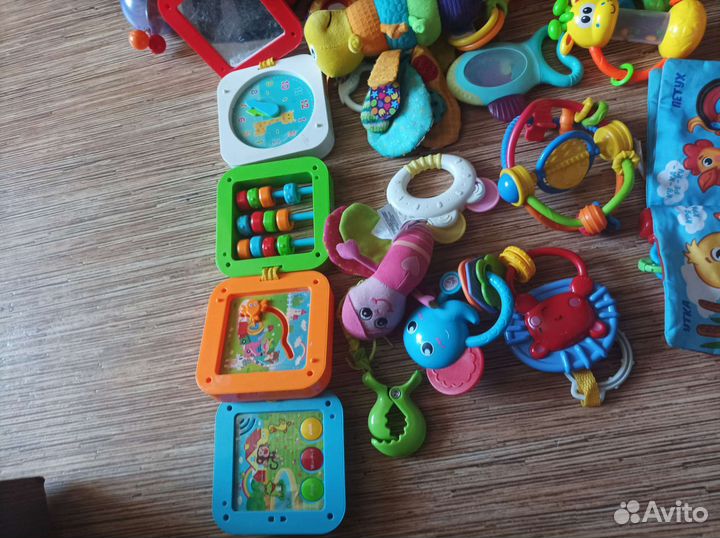 Развивающие игрушки для малышей