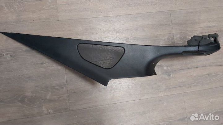 Обшивка стойки задняя правая Bmw X6M E71 S63B44A