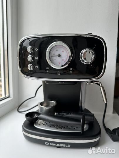 Кофемашина рожковая с капучинатором