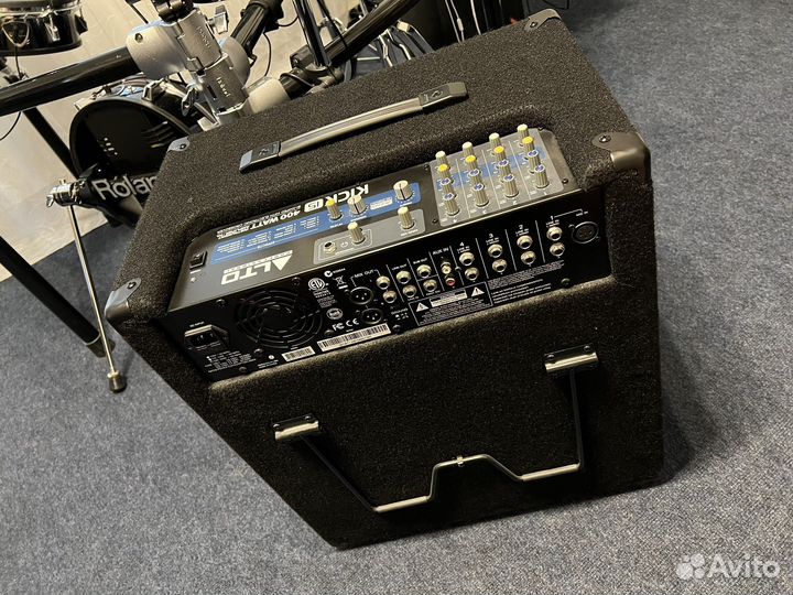 Комбоусилитель alto kick 15 400Вт