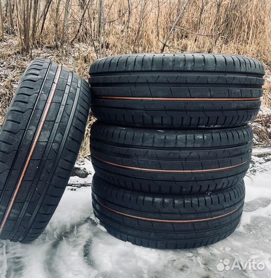 Ikon Tyres Autograph Ultra 2 SUV 275/40 R21