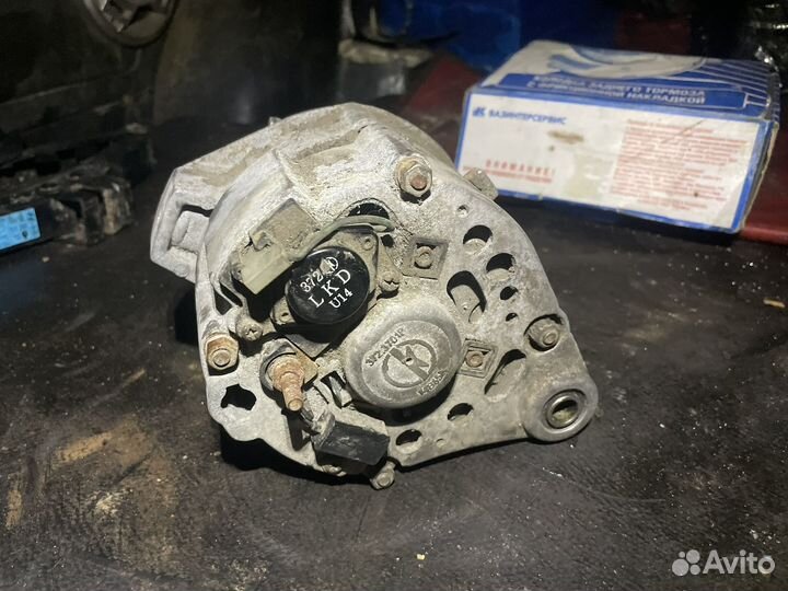 Генератор 14В 65А Ваз 2108/09/99/иж