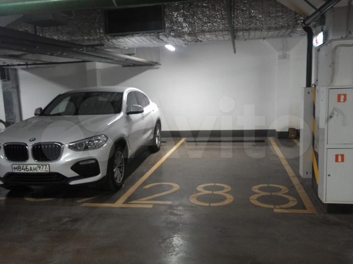 Машиноместо, 14 м²