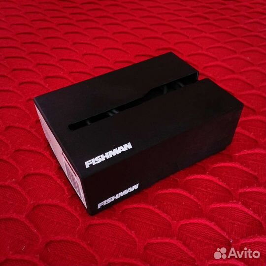 Звукоснимаиель Fishman и Гитара Лада