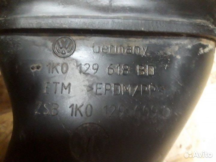 Патрубок воздушного фильтра Skoda Octavia A5 BUD