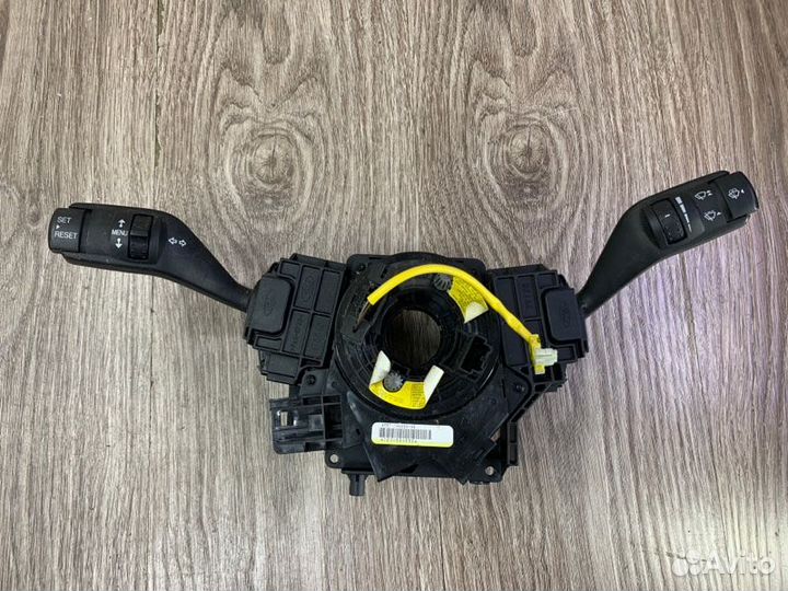 Подрулевой переключатель Ford Focus 2